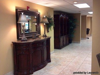 Chisholm Suite Hotel Duncan Buitenkant foto