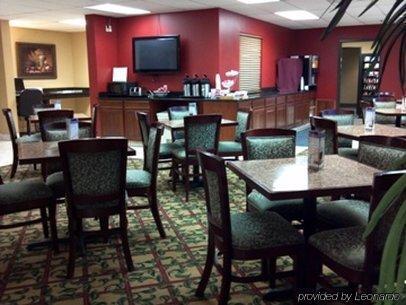 Chisholm Suite Hotel Duncan Buitenkant foto